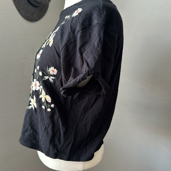 Top shop - floral embroidered crop tee - Picture 3 of 6